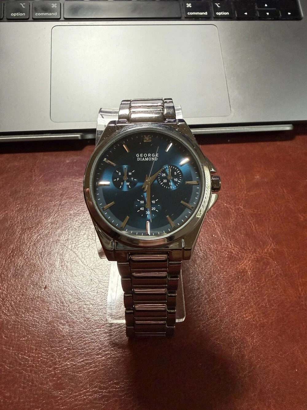 George Diamond Men's Quartz Day Watch Blue Sunburst Dial Steel Bracelet 43mm